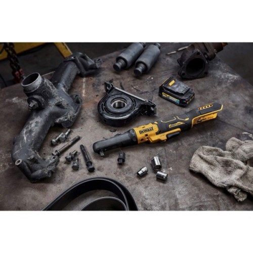 Гайковерт DeWALT кутовий, XR Li-Ion PowerStack 18 GFN, 1.7Ah, 102 Нм (DCF510E2G)
