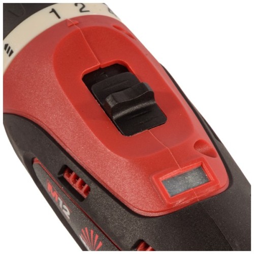 Шуруповерт Vitals AU 1221c, 12V, АКБ 2x1.5Ah, 21Нм, 350·1350об/хв, 0.76кг (235336)