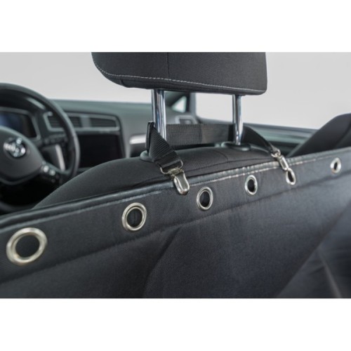 Килимок для тварин Trixie захисний в авто 1.45х1.6 м Чорний (4011905013244)