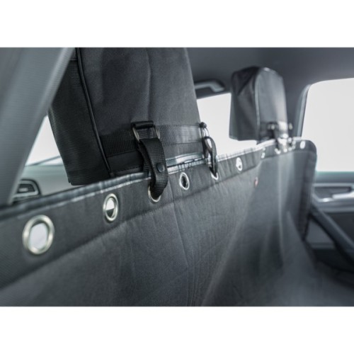 Килимок для тварин Trixie захисний в авто 1.45х1.6 м Чорний (4011905013244)