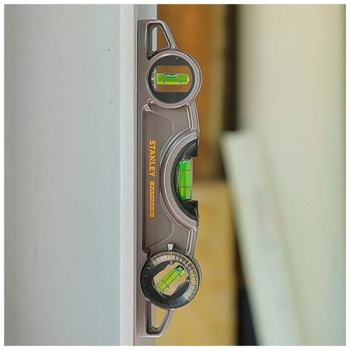 Рівень Stanley FatMax XL TORPEDO, алюмінієвий, 250мм, 3 капсули, магнітний. (0-43-609)