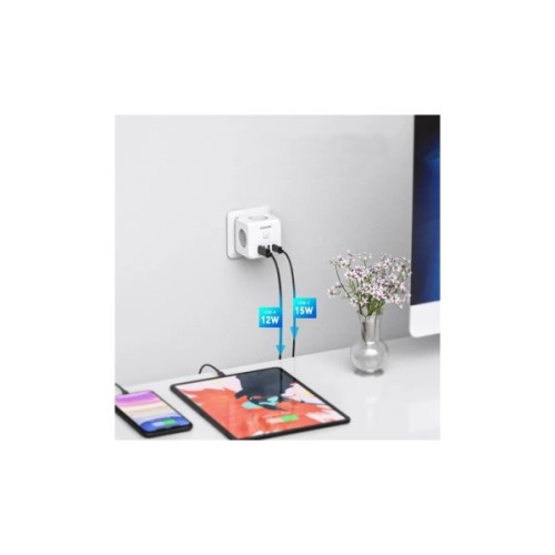 Зарядний пристрій Essager 3xUSB + 1xUSB-C 7-in-1 white (ECTAC-MFB02-Z)