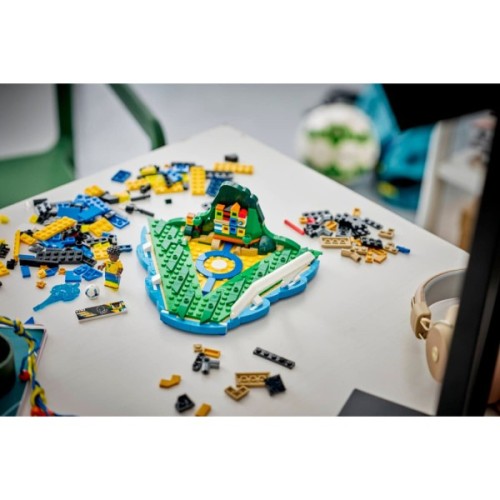 Конструктор LEGO Editions Football Вінісіус Жуніор — найкращі моменти футбольних матчів (43027)