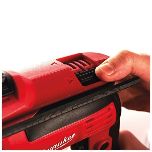 Дриль Milwaukee PD-705, 705Вт (4933431955)