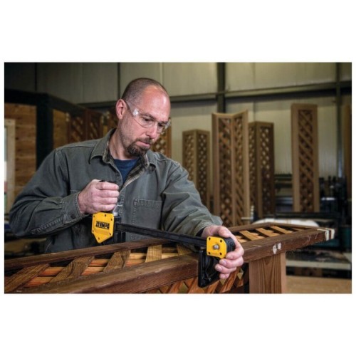 Струбцина DeWALT "XL" тригерна (швидкозатискна), 600 мм, тиск 270 кг. (DWHT0-83186)