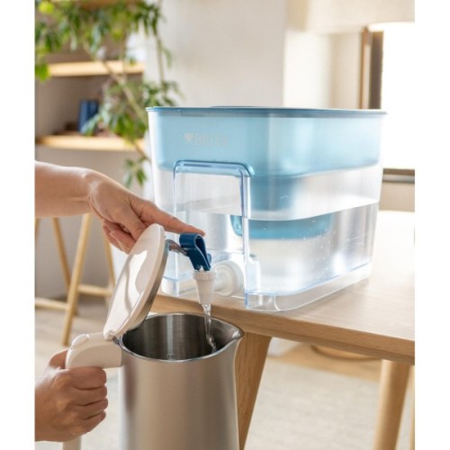 Фільтр-глечик Brita MXPro 8.2л (5.2л очищеної води) з фільтр-картриджем, синій (1061564)