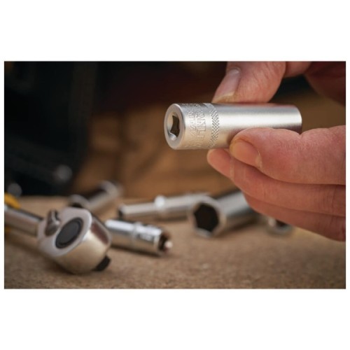 Торцева головка Stanley 1/4"х 7 мм, шестигранна (FMMT17337-0)