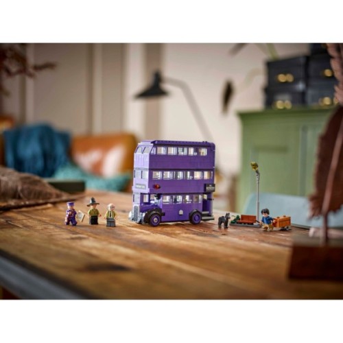 Конструктор LEGO Harry Potter Пригоди на Лицарському автобусі (76446)