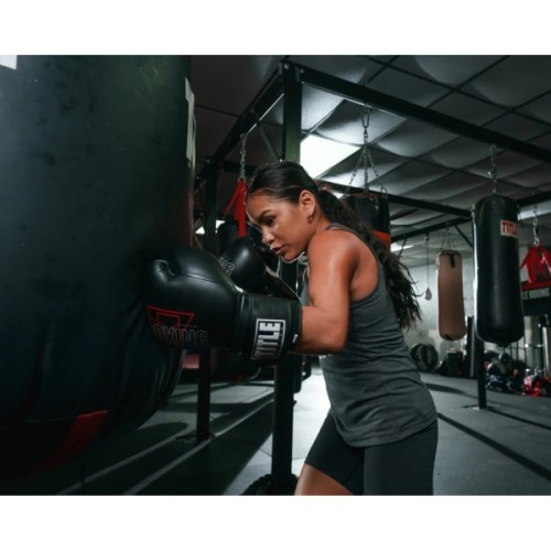 Боксерські рукавички Title Dynamic Strike Heavy Bag Gloves Black 12 oz (BSATG 12 BK)