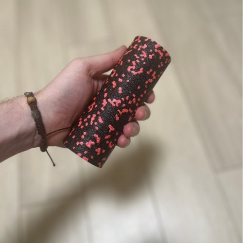 Масажний ролик PowerPlay PP-4346 Mini EPP Foam Roller 15x5,3см Чорно/Червоний (PP_4346_Red_(15*5))