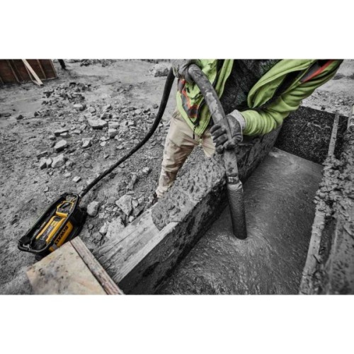 Вібратор глибинний DeWALT силовий POWERSHIFT Li-Ion 55V, безщітковий, 4.5 кг (без АКБ та ЗП) (DCPS320N)