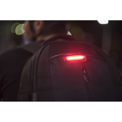 Задня велофара Knog Plus Rear 20 Lumens Translucent (12143)