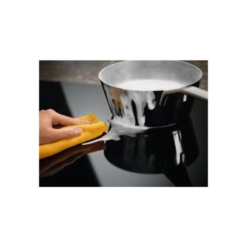 Варочна поверхня Electrolux EIS82453