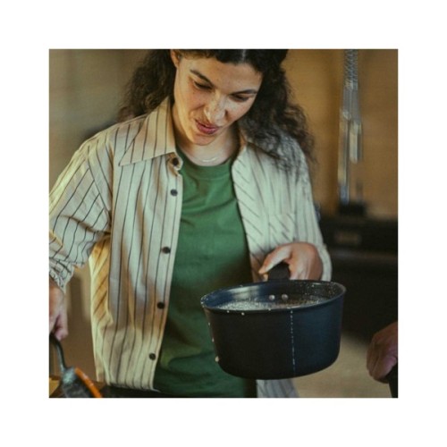 Ківш Fiskars Hard Face 2,5 л (1075525)