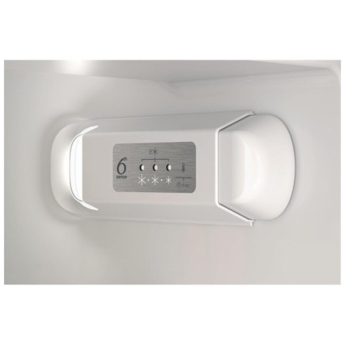 Холодильник Whirlpool WHC18D011C1SF