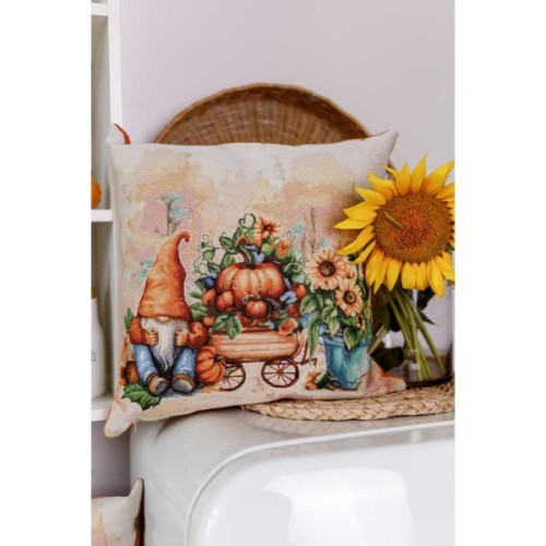 Подушка Прованс гобеленова Гарбузові гноми з возиком 45х45 см (036210)