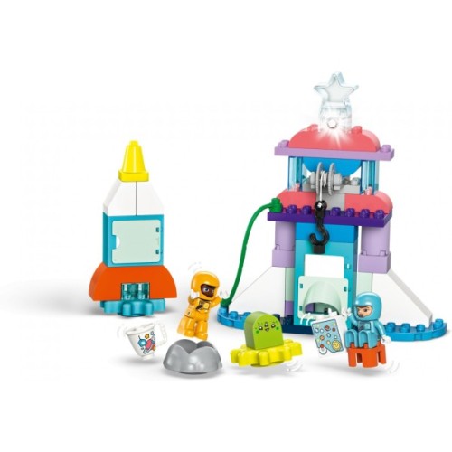 Конструктор LEGO DUPLO Town Пригоди на космічному шатлі 3-в-1 58 деталей (10422)