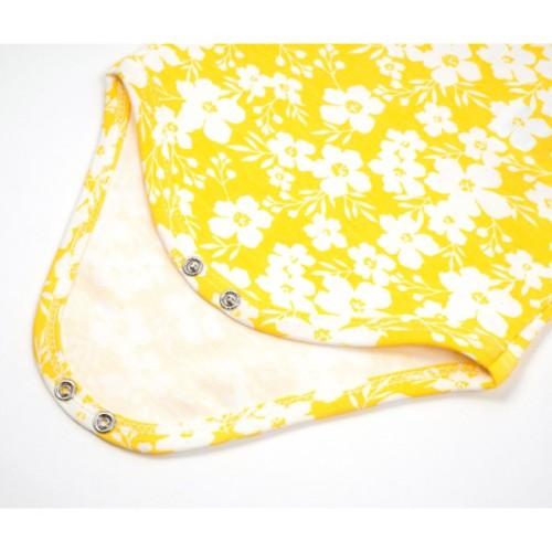 Набір дитячого одягу Miniworld з квіточками (16350-68G-yellow)