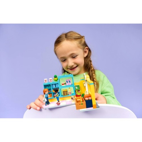 Конструктор LEGO Friends Цілодобовий магазин у Хартлейк-Сіті (42680)