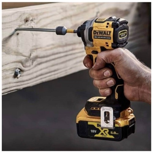 Шуруповерт DeWALT DCF850N (Без АКБ та ЗП) (DCF850N)