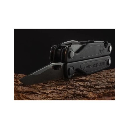 Мультитул Leatherman Charge Plus Black, синтетич. чехол, карт. кор., метрич. биты (832601)