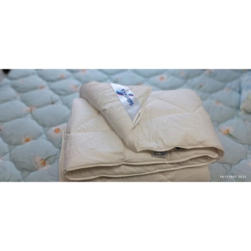 Ковдра Billerbeck вовняна Ідеал 172х205 см (0101-40/02)