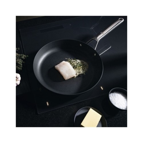 Сковорода Fiskars Taiten Optiheat 28 см (1066948)