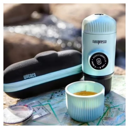 Кавоварка кемпінгова Wacaco Nanopresso з чохлом блакитна (WNANOBLUE)
