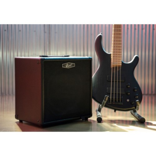 Комбопідсилювач Cort CM20B