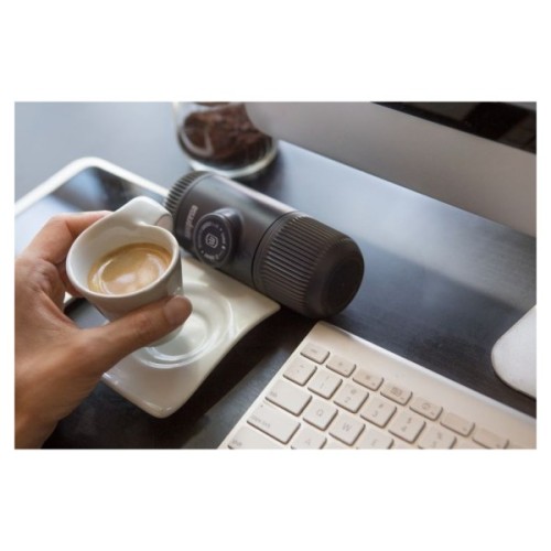 Кавоварка кемпінгова Wacaco Nanopresso з чохлом сіра (WNANOGRcase)