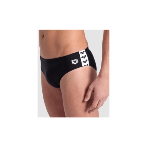 Плавки Arena Icons Swim Briefs Solid 005049-510 чорний 95 (3468337128335)