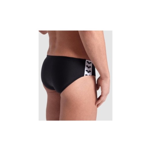 Плавки Arena Icons Swim Briefs Solid 005049-510 чорний 95 (3468337128335)