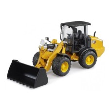 Масштабна модель автомобіля Bruder Колісний навантажувач Cat (02485)