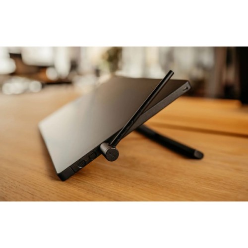 Графічний планшет Wacom Cintiq16 (2025) (DTK168K0B)