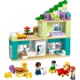 Конструктор LEGO DUPLO Town Сучасний родинний будинок із фігурками 3 в 1 (10470)