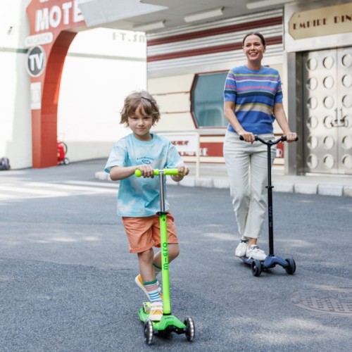 Самокат Micro Maxi Deluxe Neon LED" Зелений папуга" (MMD232)