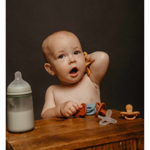 Пустушка Suavinex Colour Essence 6-18 міс, анатомічна силіконова, жовта (308077)