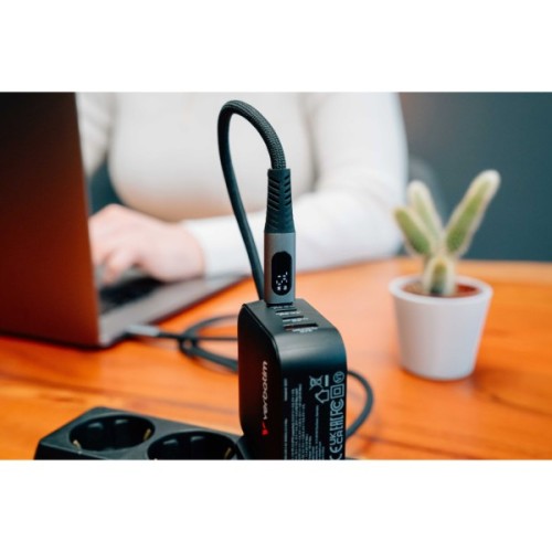 Дата кабель USB-C to USB-C 1.2m with display 100W black Verbatim (31848)