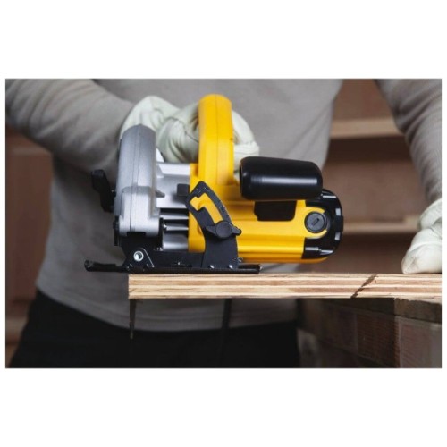 Дискова пила DeWALT 1350 Вт, диск 184х16 мм, 3.66 кг, кейс (DWE560K)