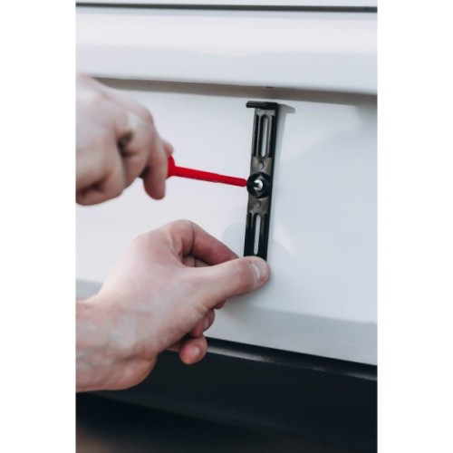 Рамка номерного знака Poputchik невидимки стандартні чорні, к-т 4шт (24-051-IS)