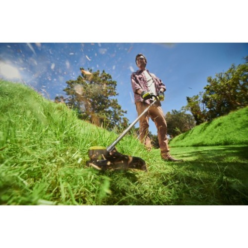 Тример садовий Ryobi RY18LTX38A-0 ONE+ НР 18В безщітковий, 38см(ліска) технології Whisper, 3.6кг (без АКБ та ЗП) (5133005730)