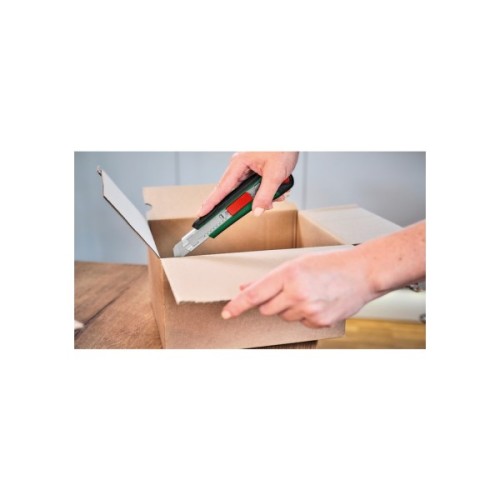 Ніж монтажний Bosch сегментоване лезо, корпус пластик, 195мм (1.600.A02.W7N)