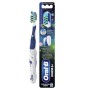 Дитяча зубна щітка Oral-B Junior 6-12 років М'якої жорсткості 1 шт (8700216749466)