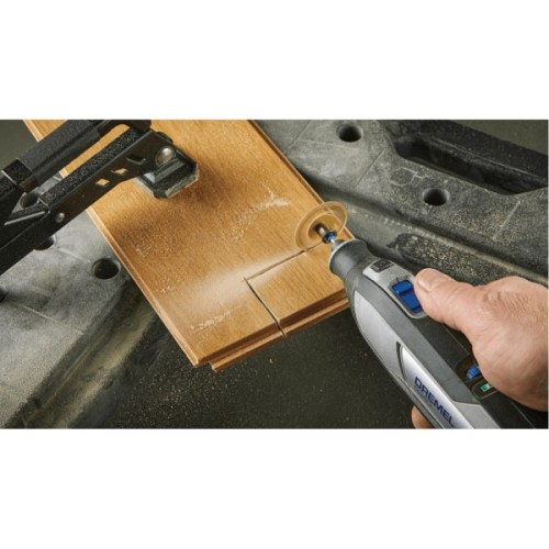 Гравер Dremel 8240-3/45 12V, 1х2Ah, 5000-35000об/хв, 45 акс, ЗП, 0.66кг (F.013.824.0JF)