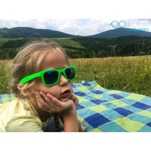 Дитячі сонцезахисні окуляри Koolsun Wave, 3-10 років, неоново-зелен (KS-WANG003)