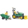 Спецтехніка Bruder садовий трактор John Deere з причіпом та фігуркою садівника (62104)