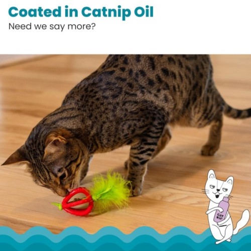 Іграшка для котів Catstages Полуничка для жування з ароматом полуниці (0700603720953)