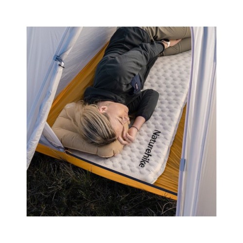 Туристичний килимок Naturehike Самонадувний надлегкий одномісний CNK2300DZ013 35 мм світло-сірий (6976023926976)