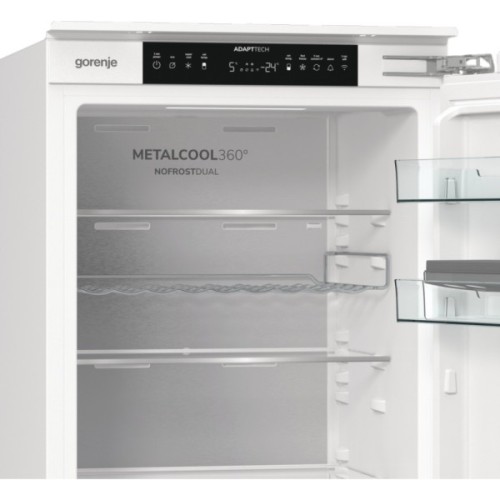 Холодильник Gorenje NRKI517E82WF