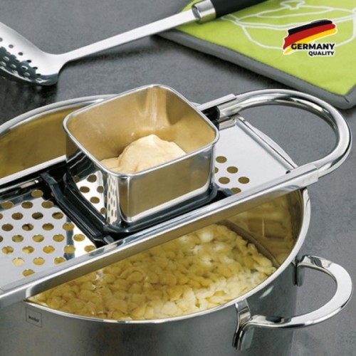 Терка Kela Emma 31,5х11 см для приготування довгих галушок (19088)